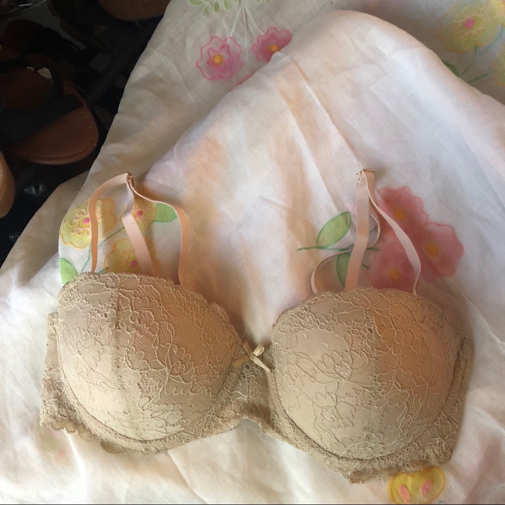 Nude Strapless Lacey Push Up Bra 36B